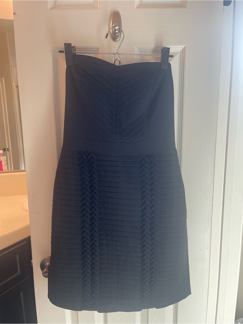 Strapless Black Women's Pleated Dress
